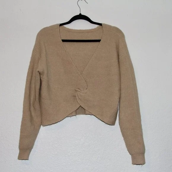 🍂 JustFab Cozy Knit Sweater - Beige 🍂 - Picture 3 of 4